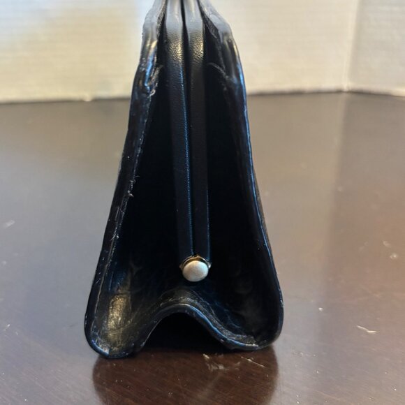 Y2K Harolds Black Genuine Leather Croc-Embossed Clutch Wallet With Coin Closure - Picture 14 of 15